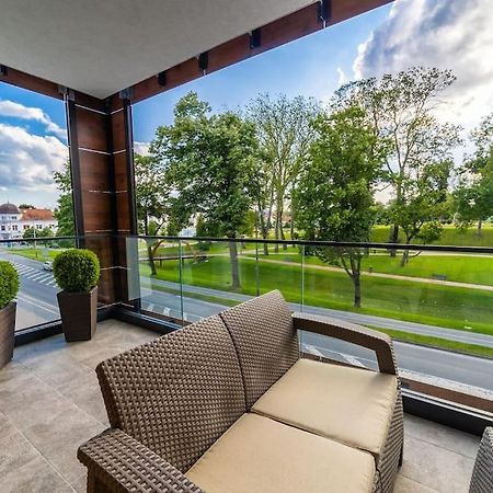 Apartman Lux Self Check-In Virovitica Buitenkant foto